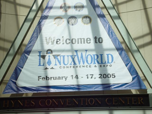 linuxworld_2005_boston 011.jpg